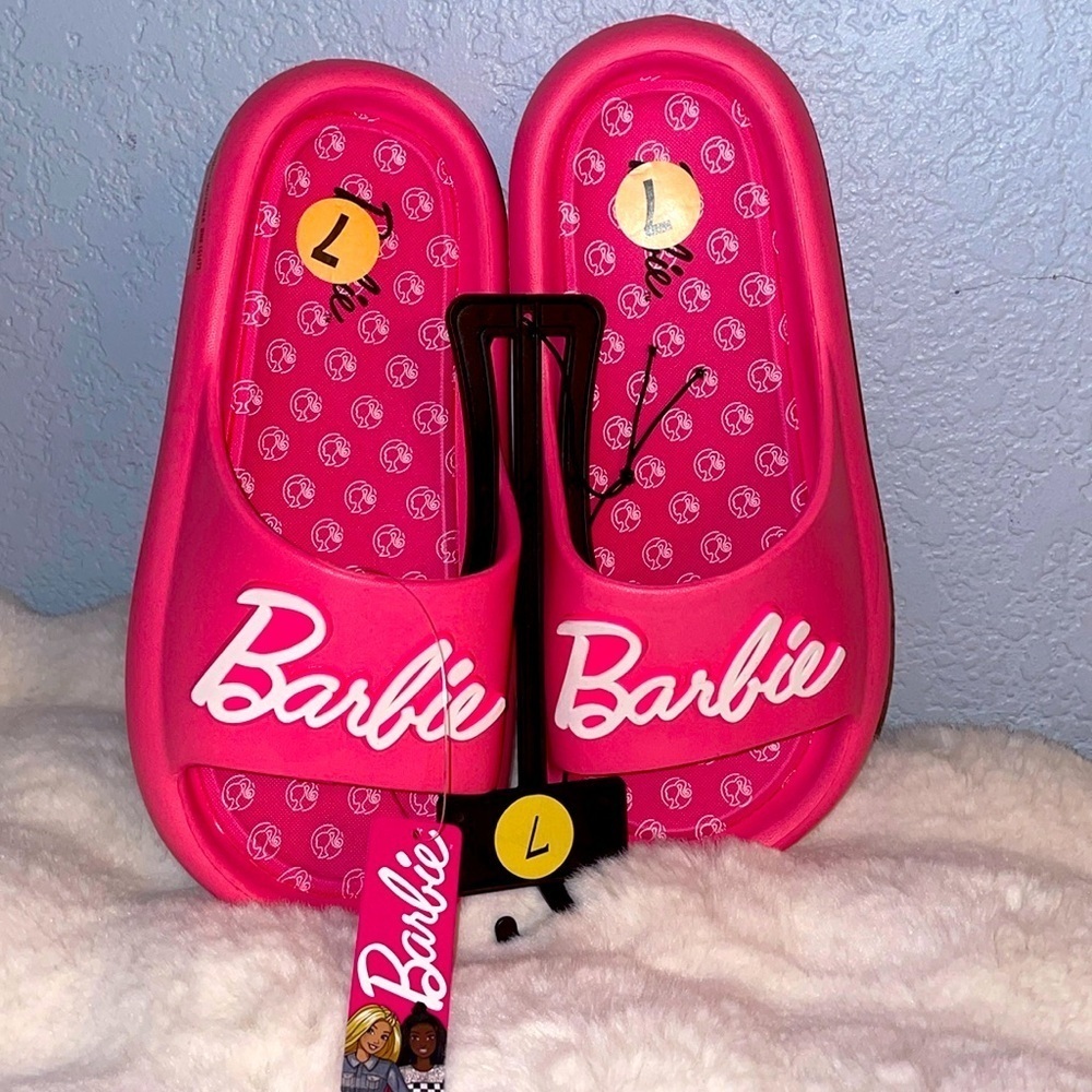 Barbie Slides Women’s Sandal’s Barbie Sandal’s Women’s Slide’s 🆕 Size 7 🩷🩷 - Picture 2 of 10